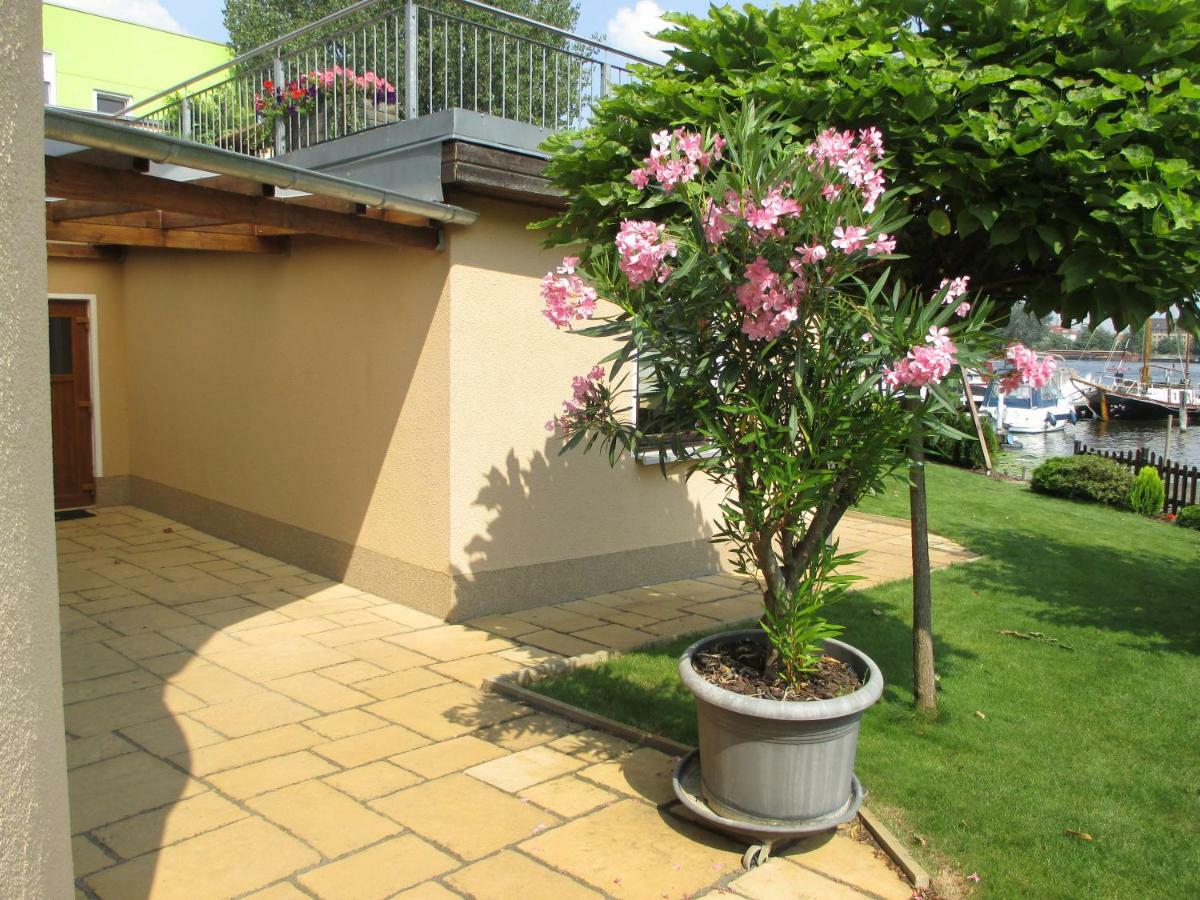 Ferienwohnung Rohrwallinsel Koepenick Berlim Exterior foto